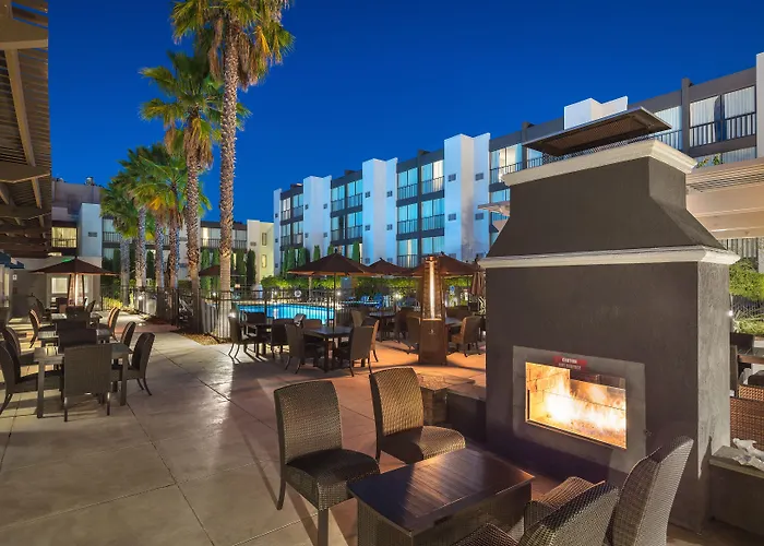 Marin Hilltop Hotel